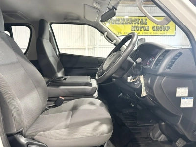 2019 Toyota Hiace =4X4= Rear Aircon!! 3/6/9 Seaters