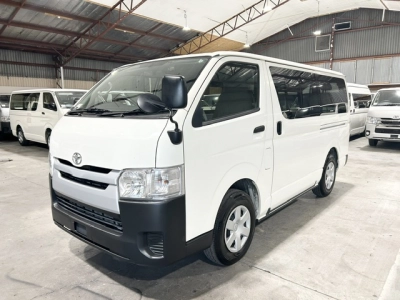 2019 Toyota Hiace =4X4= Rear Aircon!! 3/6/9 Seaters