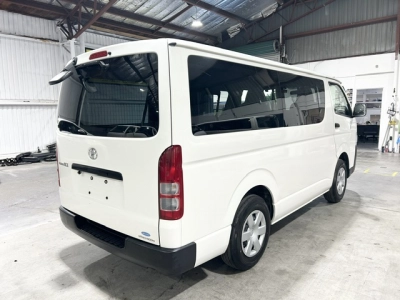 2019 Toyota Hiace =4X4= Rear Aircon!! 3/6/9 Seaters