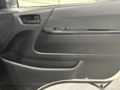 2019 Toyota Hiace =4X4= Rear Aircon!! 3/6/9 Seaters