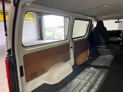 2018 Toyota Hiace LWB ++ Rare 4WD ++ **$4500 REDUCED** 
