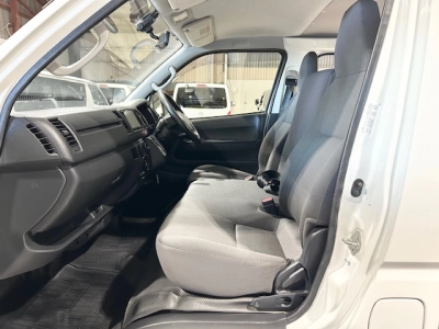 2016 Toyota Hiace *ONLY 103kms* FINANCIAL YEAR SALE $4200 REDUCED$