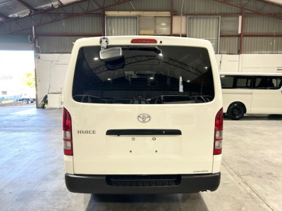 2016 Toyota Hiace *ONLY 103kms* FINANCIAL YEAR SALE $4200 REDUCED$