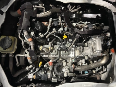 2021 Toyota Hiace Latest Facelift Model =4X4= Super Low 103km 