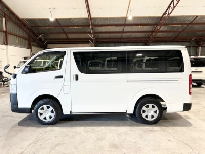2021 Toyota Hiace Latest Facelift Model =4X4= Super Low 103km 
