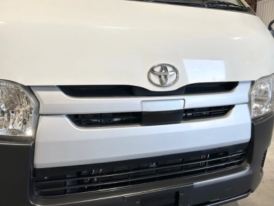 2019 Toyota Hiace == Only 103kms ==