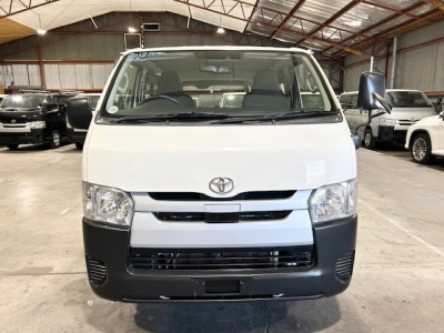 2019 Toyota Hiace == Only 103kms ==