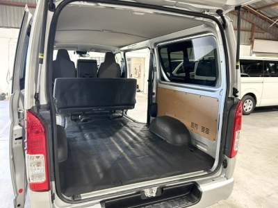 2020 Toyota Hiace =4X4= Luxury GL Package_$1000 Discounted for Fuel