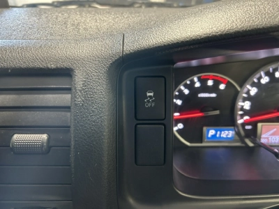 2020 Toyota Hiace =4X4= Luxury GL Package_$1000 Discounted for Fuel