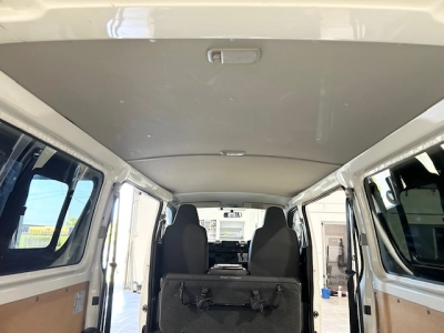 2020 Toyota Hiace ==FULL TIME 4WD== 2.8L DIESEL