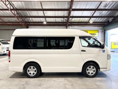 2016 Toyota Hiace LWB ** WEL CAB**
