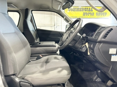 2021 Toyota Hiace Facelift Model =2WD= 6 Seaters_Rear Aircon
