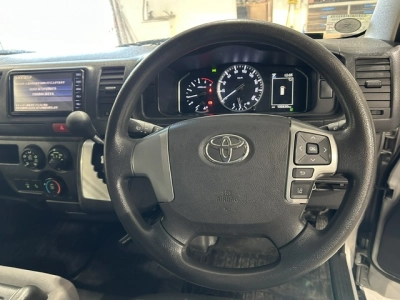 2021 Toyota Hiace Facelift Model =2WD= 6 Seaters_Rear Aircon