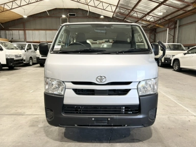 2021 Toyota Hiace Facelift Model =2WD= 6 Seaters_Rear Aircon ***MID YEAR SUPER SALE***