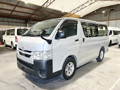2021 Toyota Hiace Facelift Model =2WD= 6 Seaters_Rear Aircon