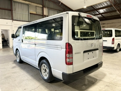 2021 Toyota Hiace Facelift Model =2WD= 6 Seaters_Rear Aircon