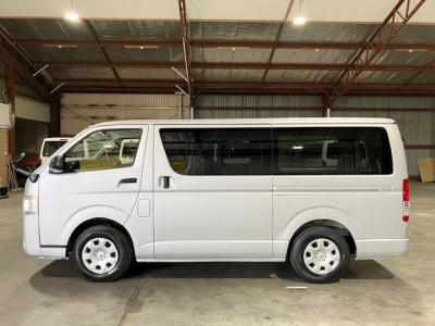 2020 Toyota Hiace LWB GL PACKAGE ONLY 82kms!! ** REDUCED $4400!! **