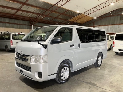 2020 Toyota Hiace LWB GL PACKAGE ONLY 82kms!! ** REDUCED $4400!! **