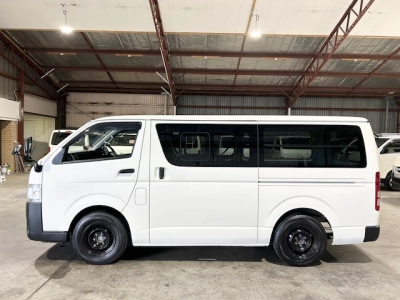 2018 Toyota Hiace LWB ***$4100 REDUCED*** 6 SEATERS / TIMBER FLOOR!