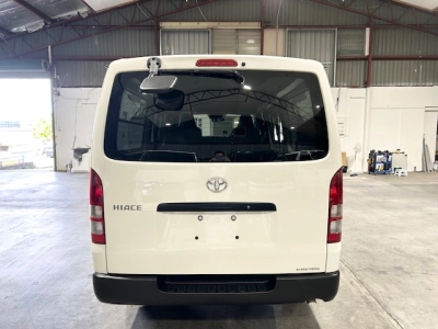 2018 Toyota Hiace LWB ***$4100 REDUCED*** 6 SEATERS / TIMBER FLOOR!