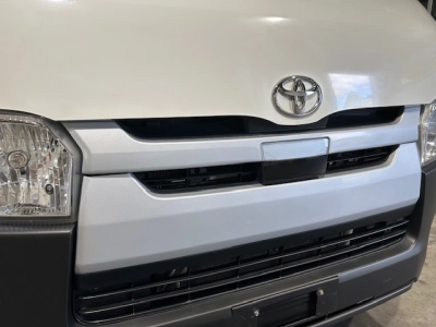 2018 Toyota Hiace LWB ***$4100 REDUCED*** 6 SEATERS / TIMBER FLOOR!