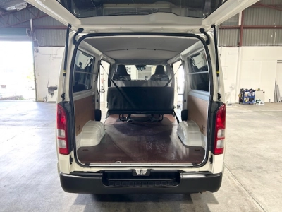 2018 Toyota Hiace LWB ***$4100 REDUCED*** 6 SEATERS / TIMBER FLOOR!