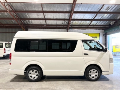 2017 Toyota Hiace *HIGHROOF* FINANCIAL YEAR SALE $5000 REDUCED$$