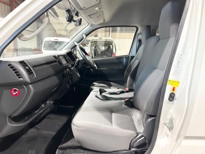 2017 Toyota Hiace *HIGHROOF* FINANCIAL YEAR SALE $5000 REDUCED$$