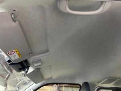 2020 Toyota Hiace =4x4= Dual Airbags ** FULL OPTION **