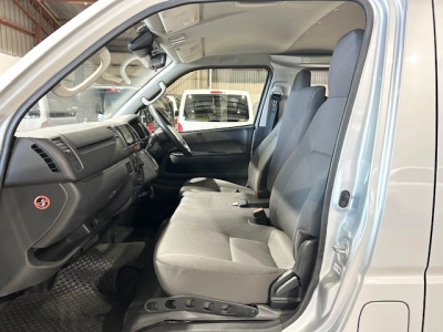 2020 Toyota Hiace === 6 Seaters ===