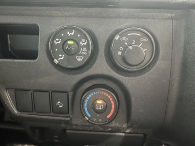2020 Toyota Hiace === 6 Seaters ===