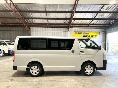 2020 Toyota Hiace $4000 REDUCED**