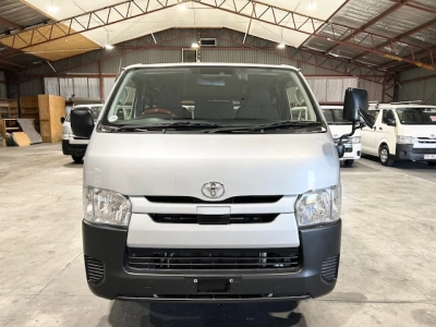 2020 Toyota Hiace $4000 REDUCED**
