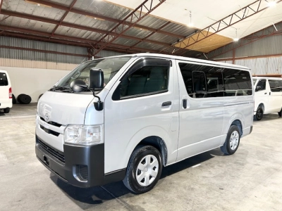2020 Toyota Hiace $4000 REDUCED**