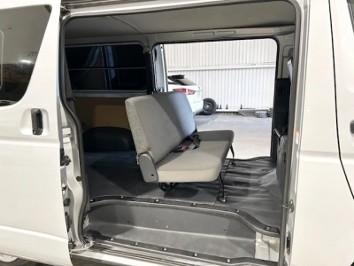 2015 Toyota Hiace =4X4= 