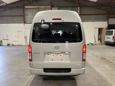 2016 TOYOTA HIACE LWB **LAST HIGHROOF** WAS $38,995 NOW$34,995
