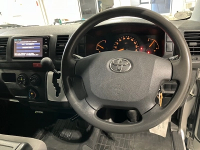 2016 TOYOTA HIACE LWB **LAST HIGHROOF** WAS $38,995 NOW$34,995
