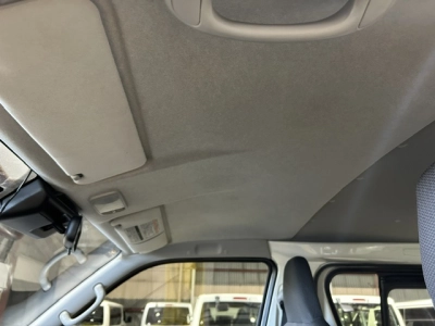2020 =4X4= FACELIFT Model Toyota Hiace 6 Seater **MID YEAR SUPER SALE** 