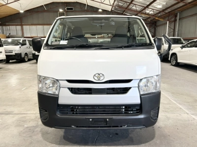2020 =4X4= FACELIFT Model Toyota Hiace 6 Seater **MID YEAR SUPER SALE** 