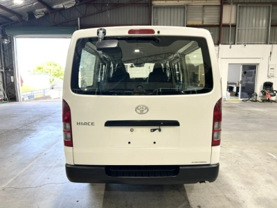 2020 =4X4= FACELIFT Model Toyota Hiace 6 Seater **MID YEAR SUPER SALE** 
