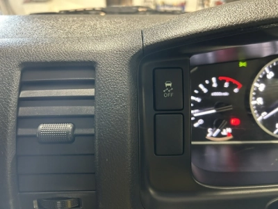 2020 =4X4= FACELIFT Model Toyota Hiace 6 Seater **MID YEAR SUPER SALE** 