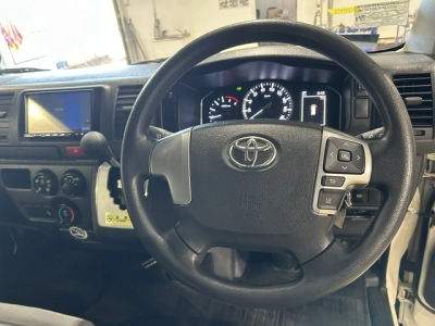 2020 =4X4= FACELIFT Model Toyota Hiace 6 Seater **MID YEAR SUPER SALE** 
