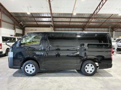 2021 Toyota Hiace FACELIFT MODEL = 4X4 = Only 110kms!