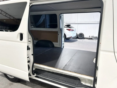 2019 Toyota Hiace =4x4= TIMBER FLOOR $1000 DISCOUNTED for Fuel