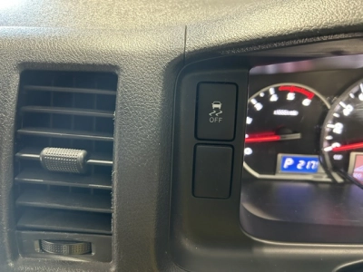 2019 Toyota Hiace =4x4= TIMBER FLOOR $1000 DISCOUNTED for Fuel