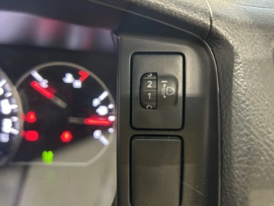 2019 Toyota Hiace =4x4= TIMBER FLOOR $1000 DISCOUNTED for Fuel