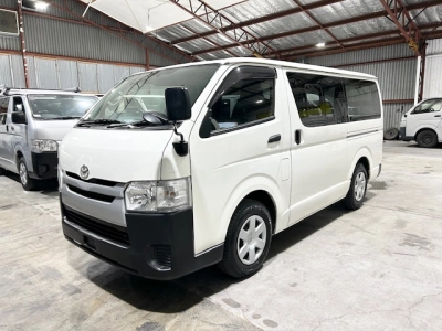 2016 Toyota Hiace = 6 Seaters = Easter Sale On Now