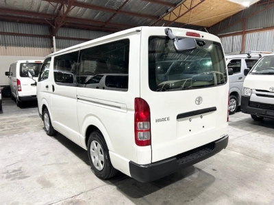 2016 Toyota Hiace = 6 Seaters = Easter Sale On Now