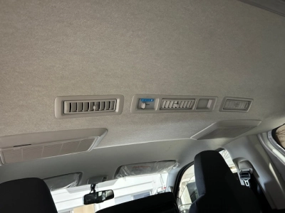 2018 Toyota Hiace LWB +++ $4300 Reduced +++ 3 / 6 / 9 SEATERS