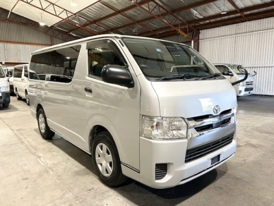 2020 Toyota Hiace **GL PACKAGE** $4000 REDUCED $$ REMOVABLE SEATS